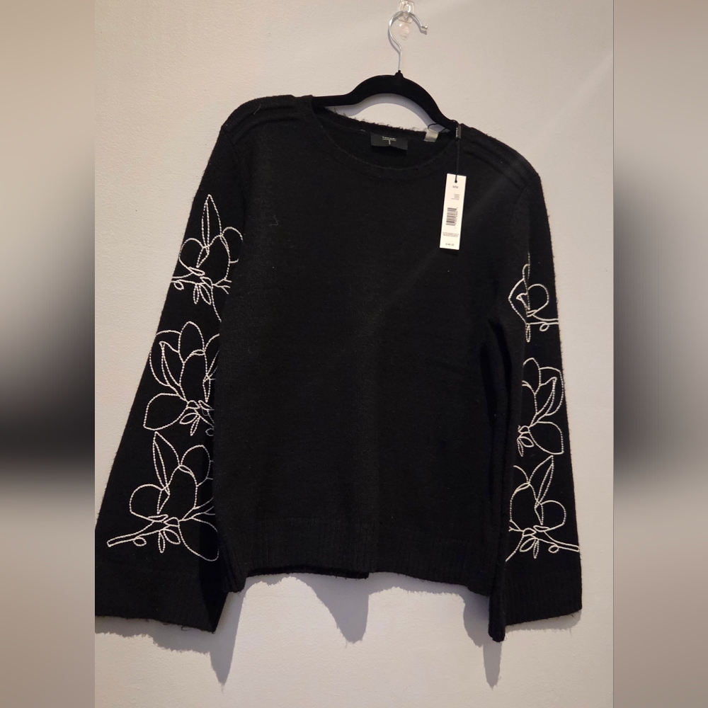 NWT T Tahari Womens Black Sweater with Embroidered Floral Sleeve Design Size M